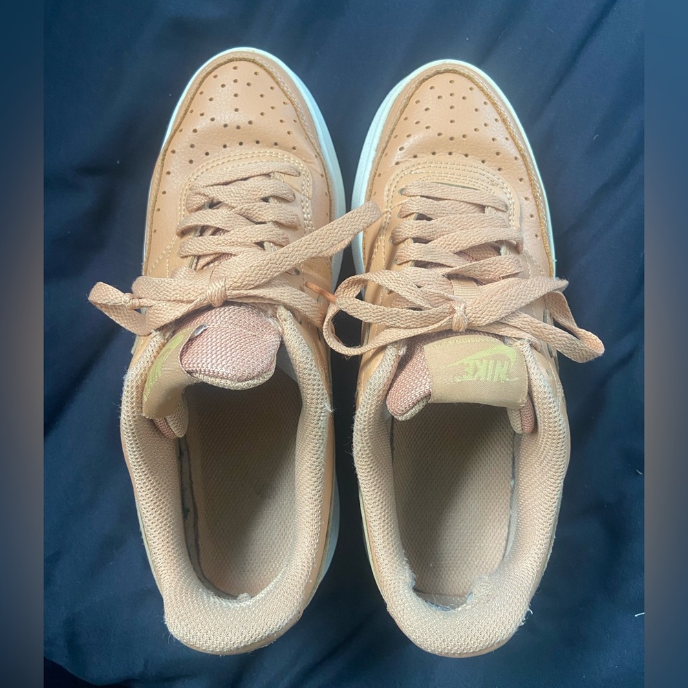 Nike Air Force women’s size 7